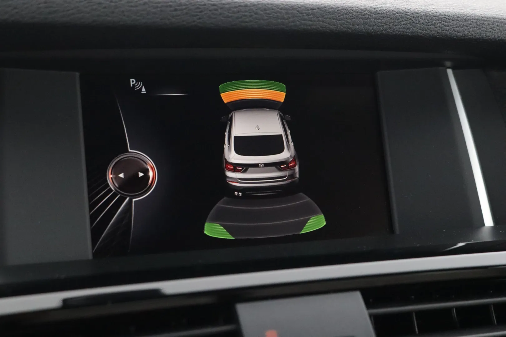 BMW X4 KNK-255 carousel image