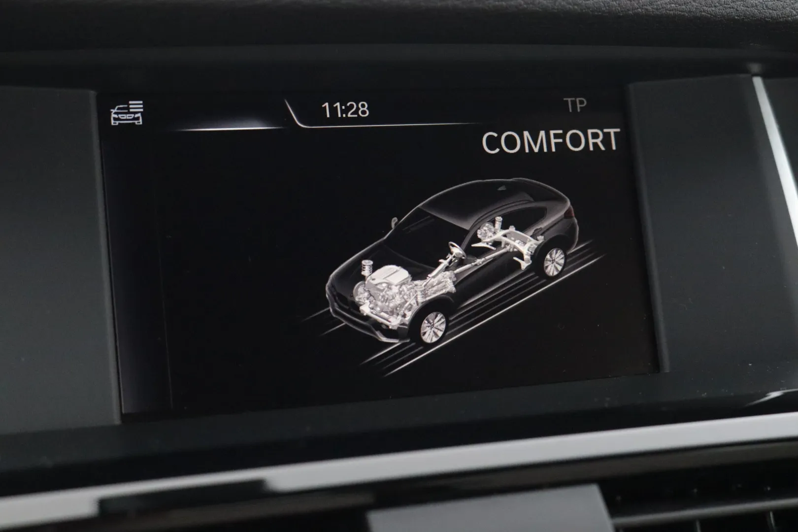 BMW X4 KNK-255 carousel image