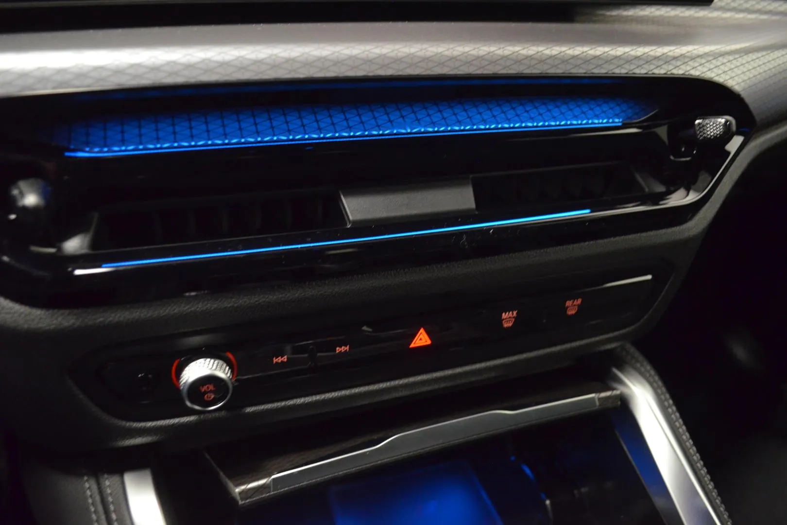 BMW i4 M60 CSK-533 carousel image