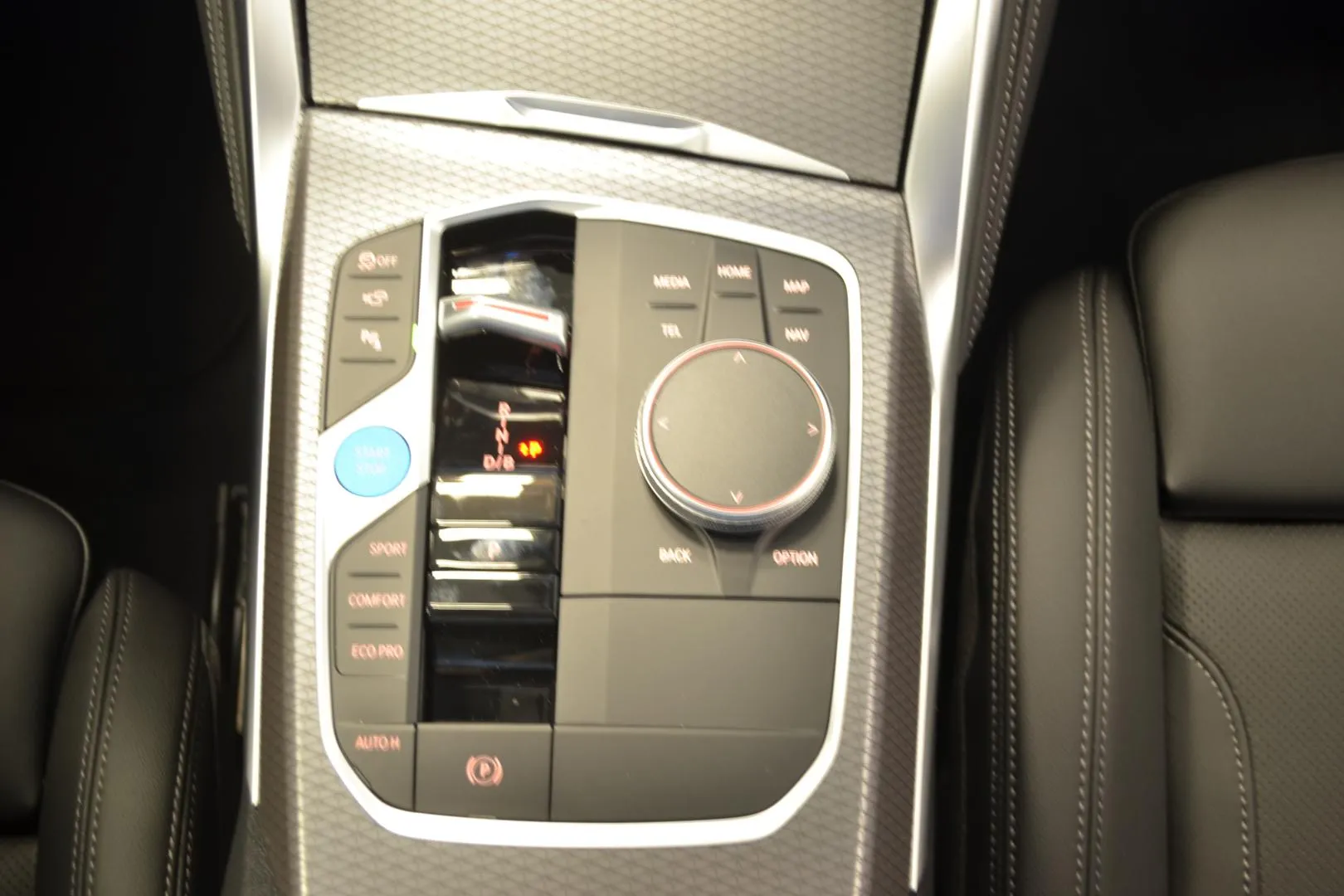 BMW i4 CSK-533 carousel image