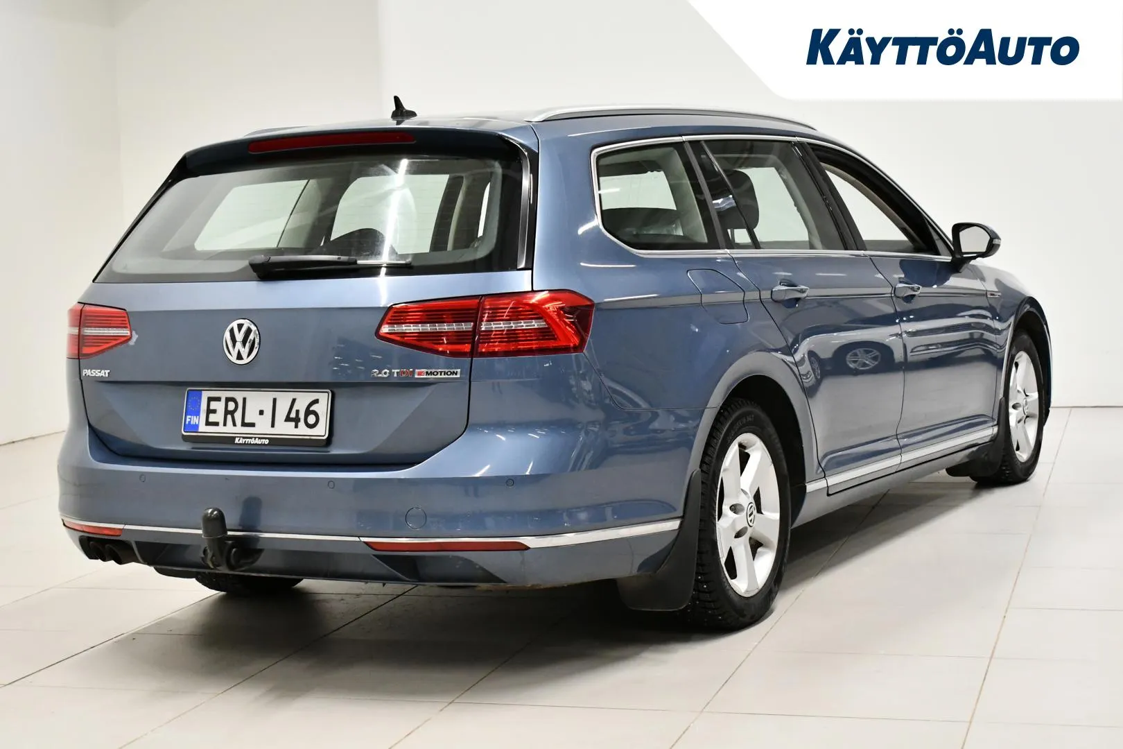 VOLKSWAGEN Passat ERL-146 carousel image