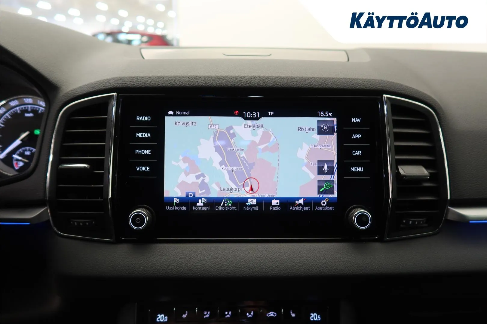 SKODA Karoq SXZ-246 carousel image