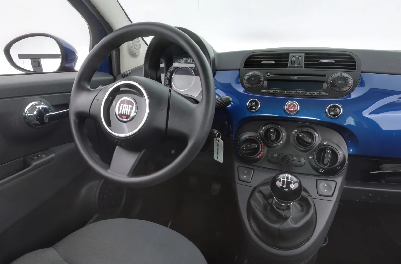 FIAT 500 CHX-893 carousel image