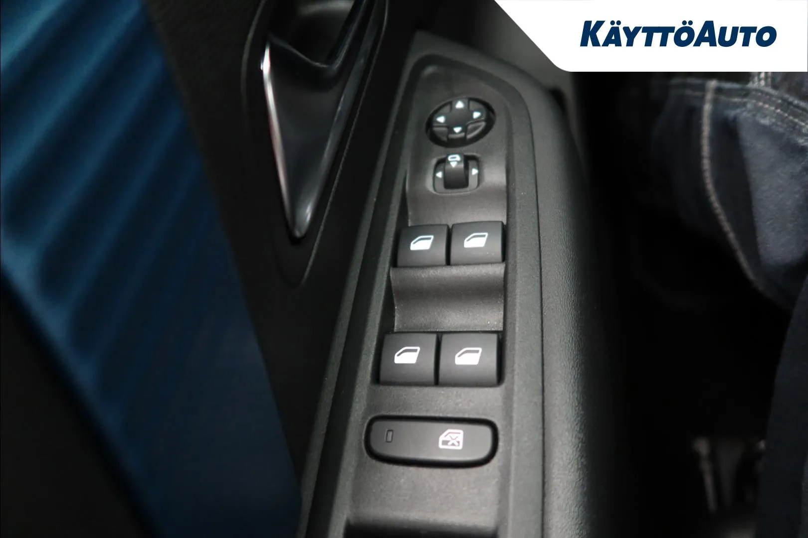 CITROEN C4 KUO-878 carousel image