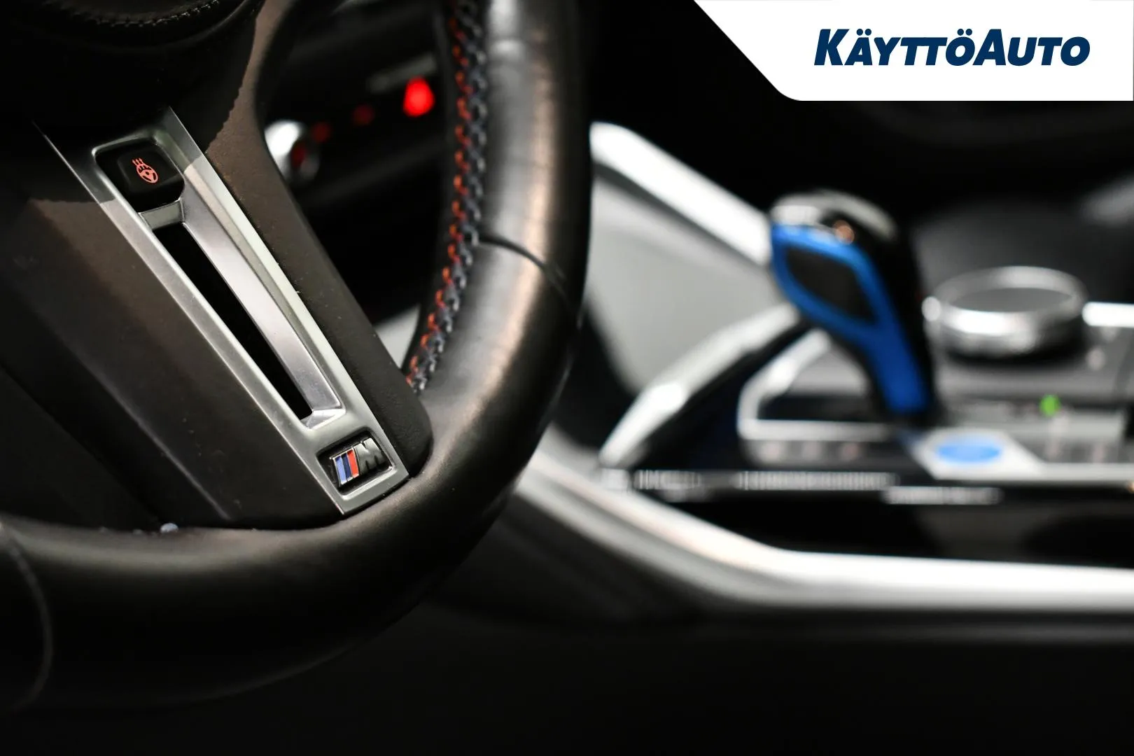BMW i4 YZZ-370 carousel image