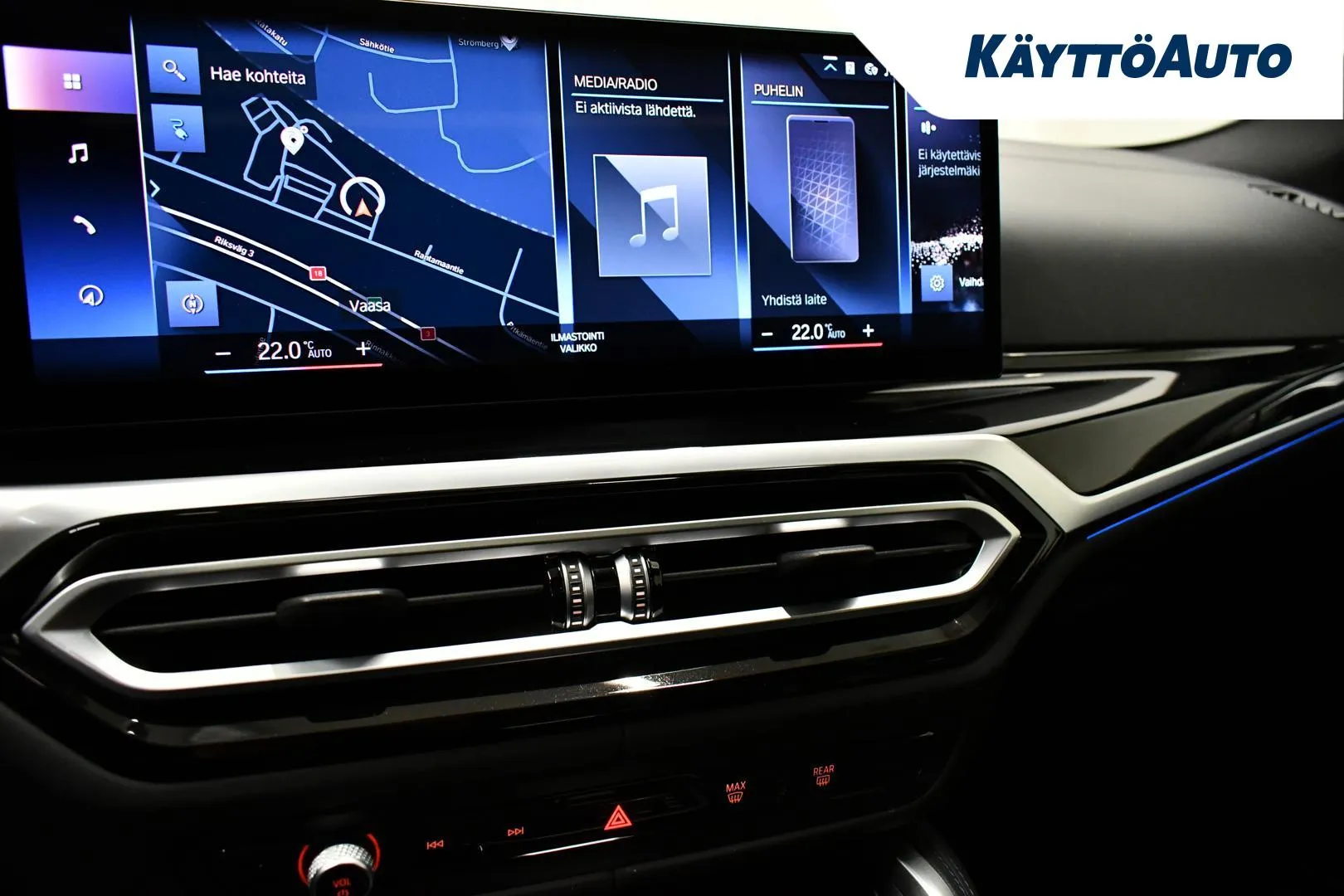 BMW i4 YZZ-370 carousel image