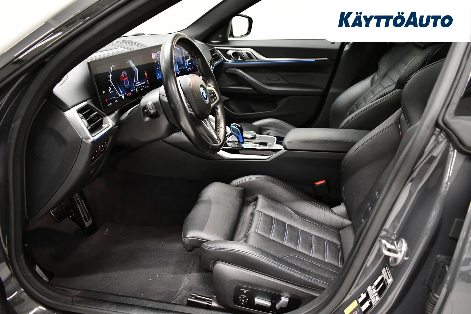 BMW i4 YZZ-370 carousel image