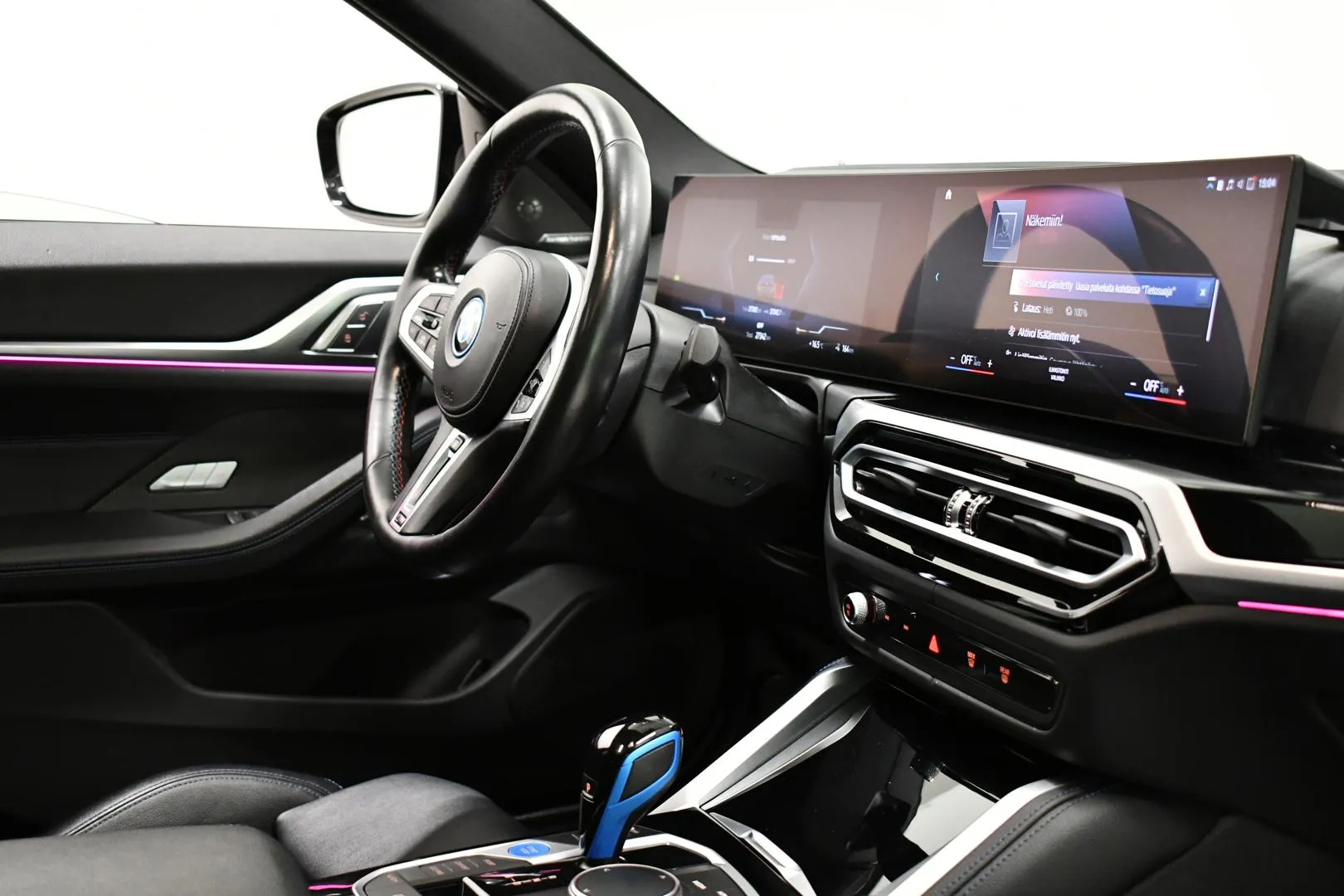 BMW i4 YZZ-370 carousel image