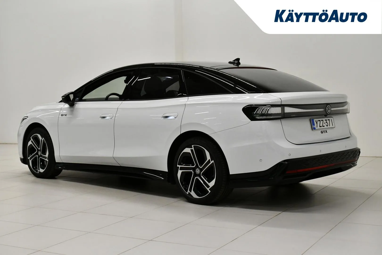 VOLKSWAGEN ID.7 YZZ-371 carousel image