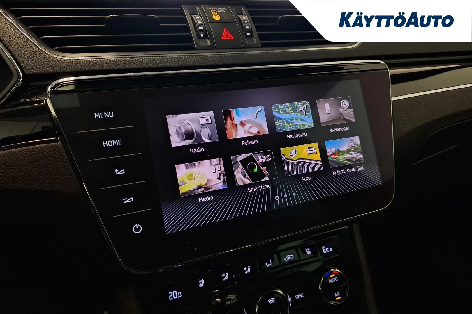 SKODA Superb XXH-263 carousel image