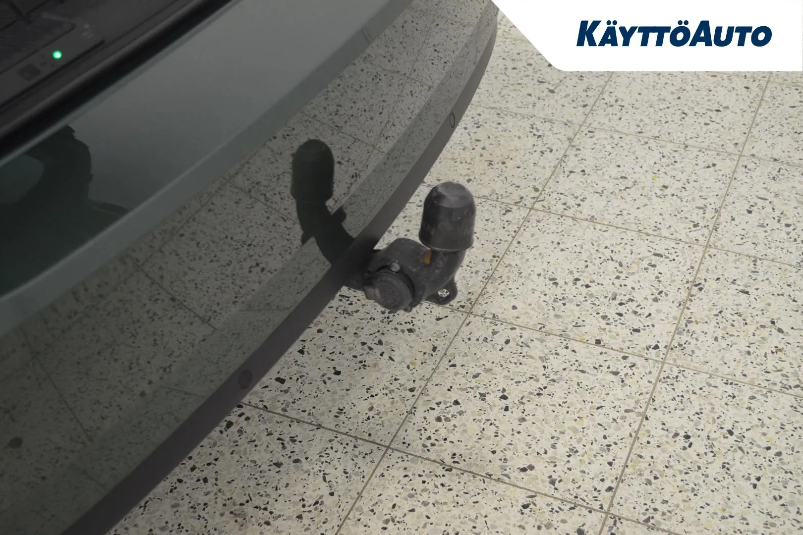 SKODA Superb XXH-263 carousel image