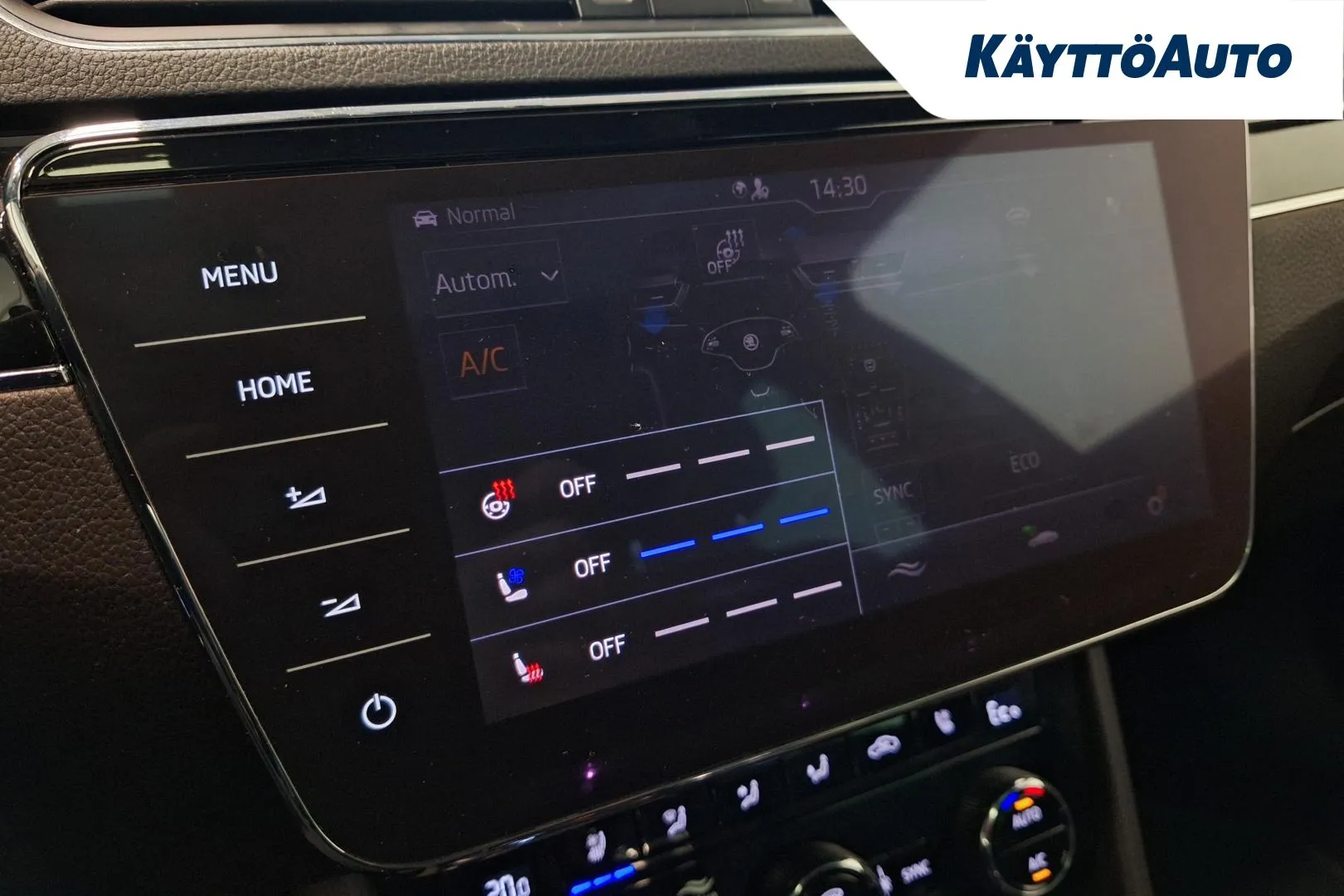 SKODA Superb XXH-263 carousel image