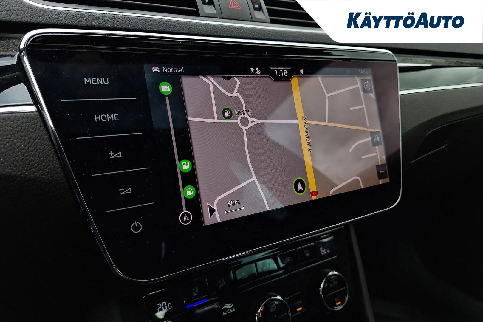 SKODA Superb XXH-263 carousel image