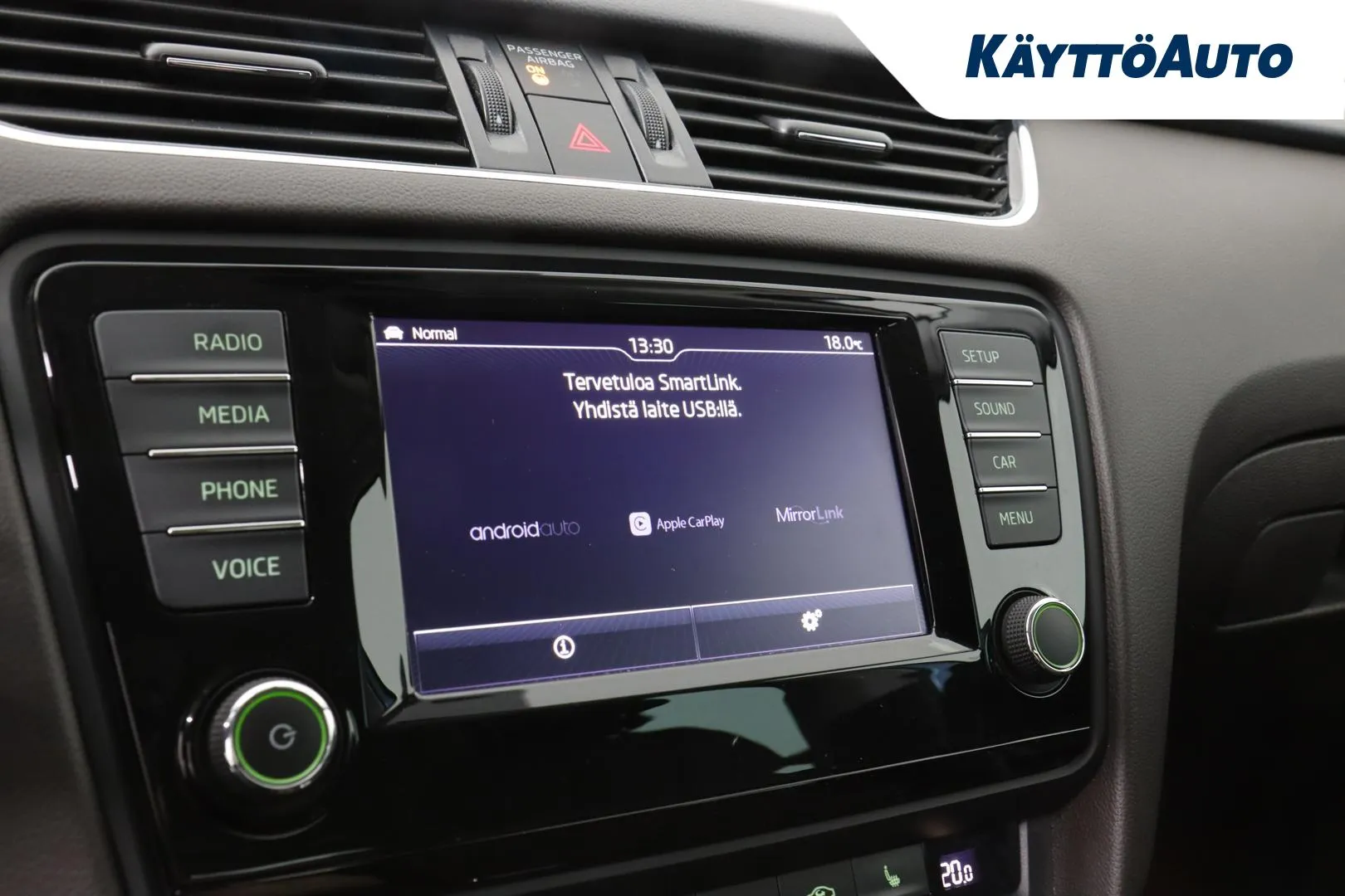 SKODA Octavia BTV-593 carousel image