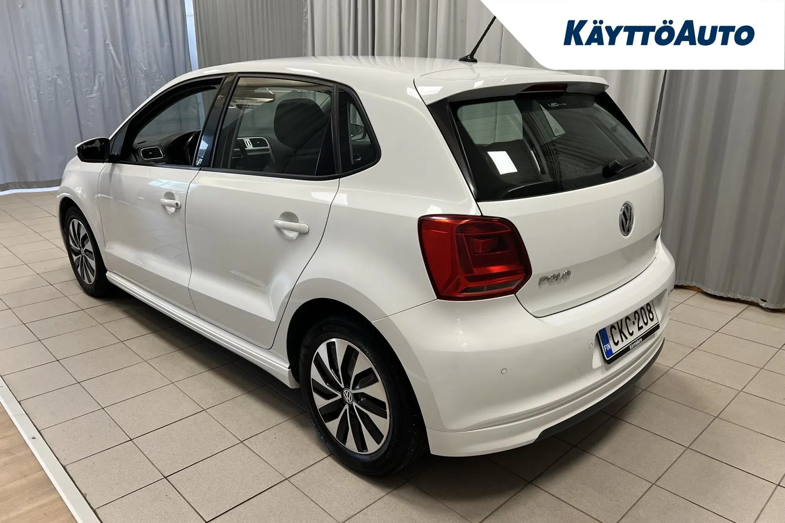 VOLKSWAGEN Polo CKC-208 carousel image