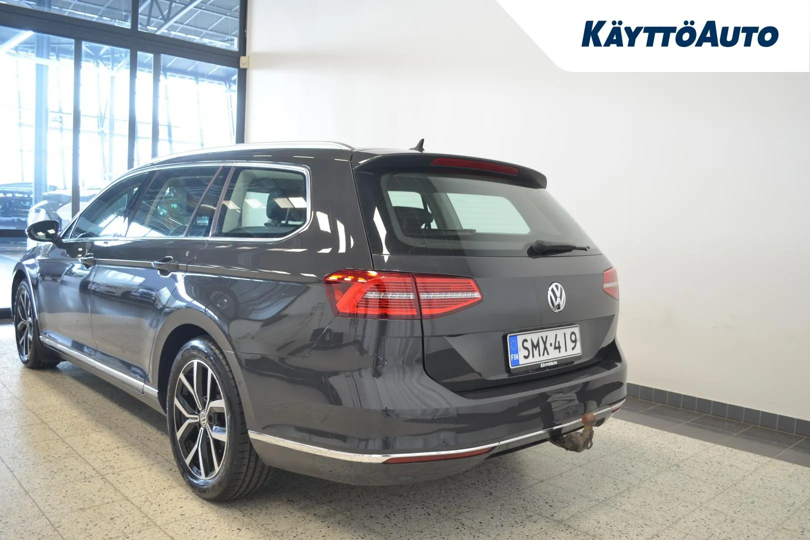 VOLKSWAGEN Passat SMX-419 carousel image