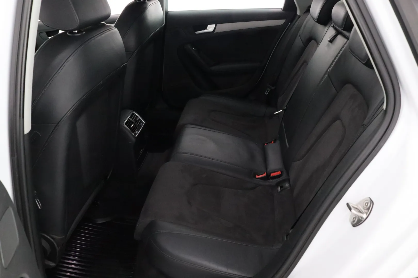 AUDI A4 allroad quattro TZP-703 carousel image
