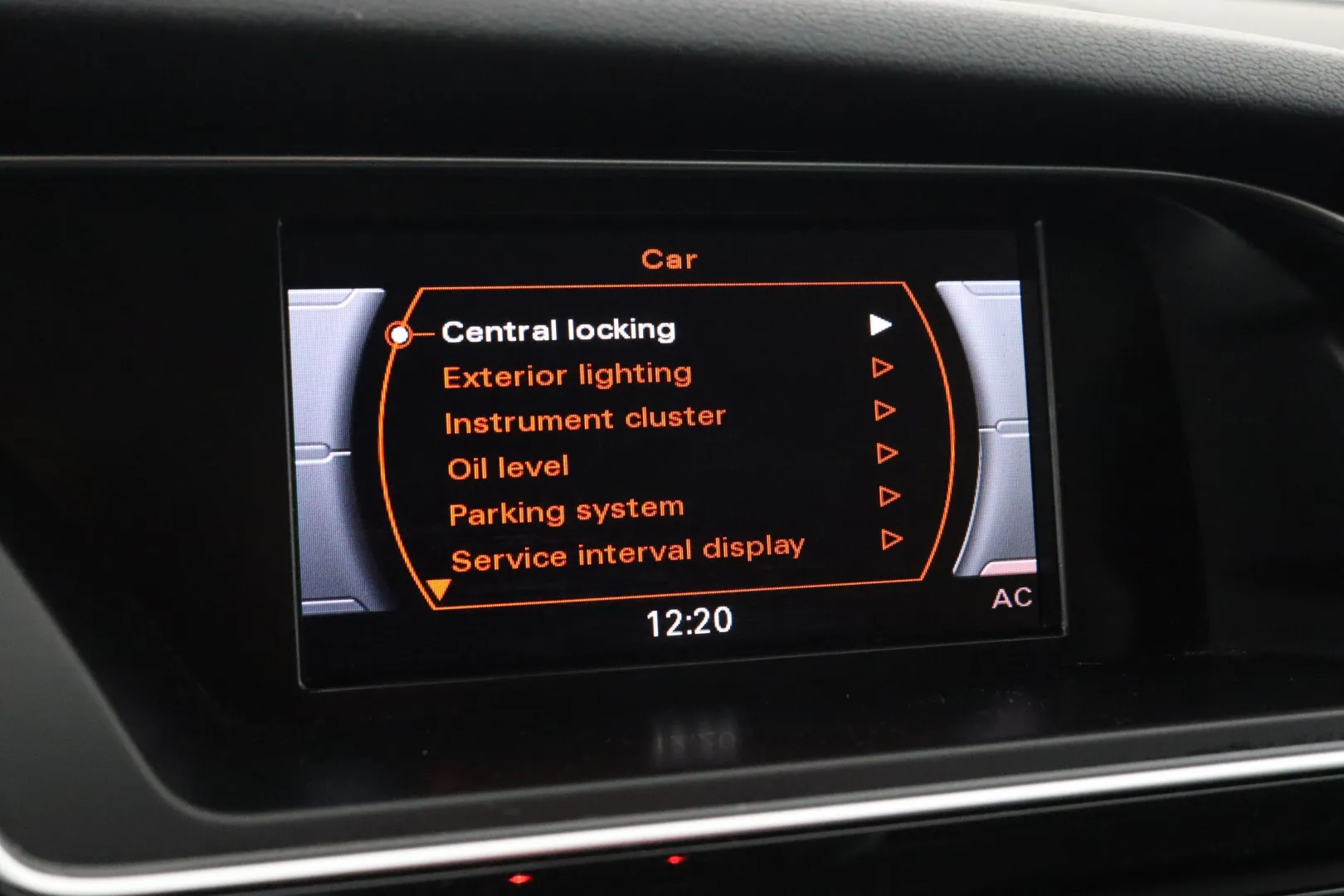 AUDI A4 allroad quattro TZP-703 carousel image
