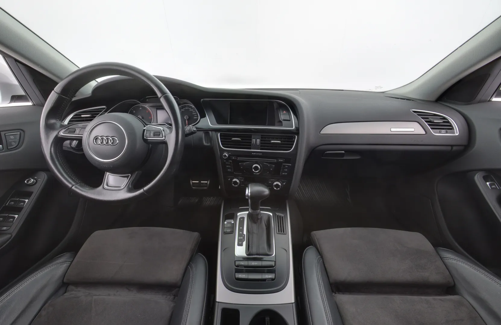 AUDI A4 allroad quattro TZP-703 carousel image