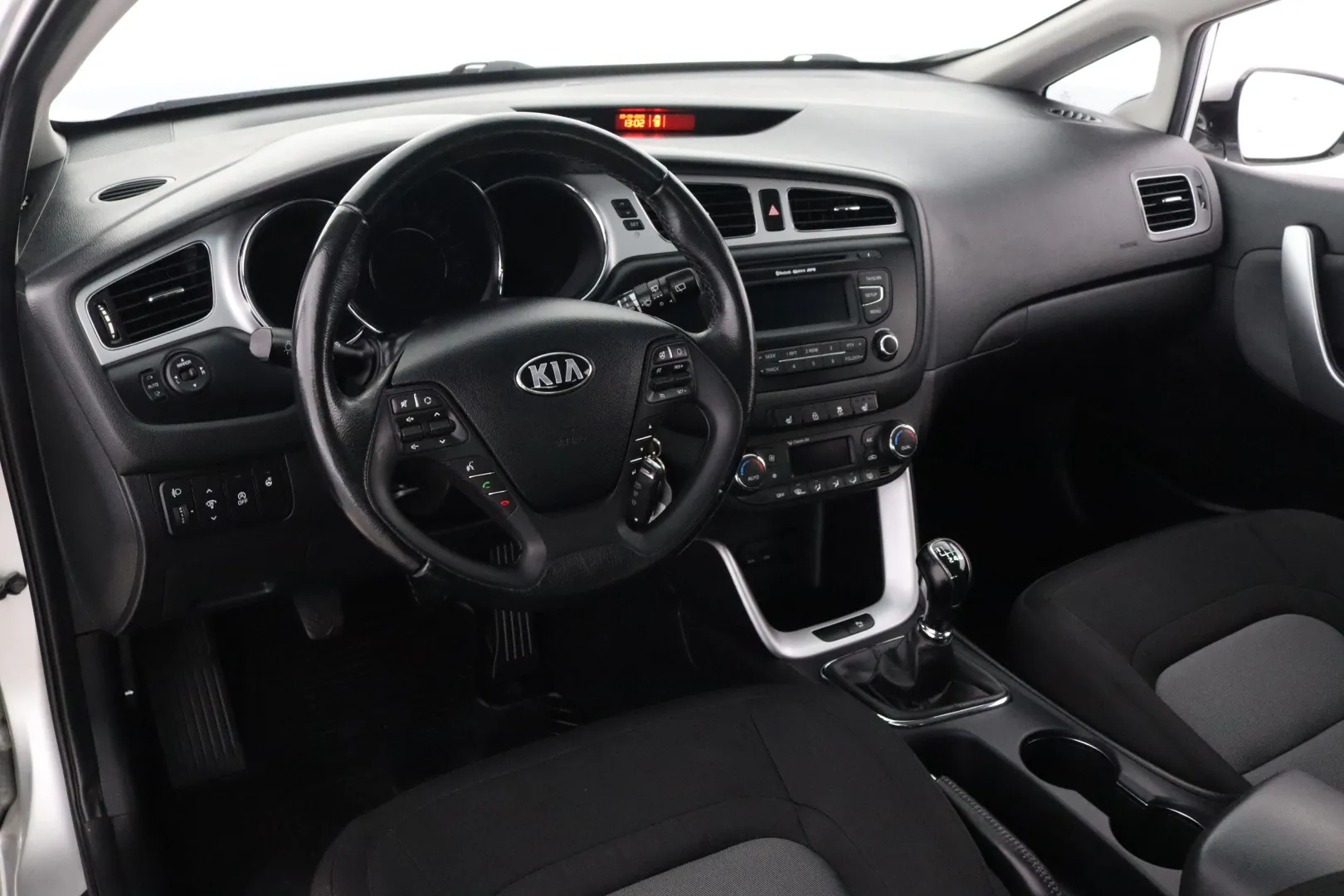 KIA pro_cee'd TZC-437 carousel image