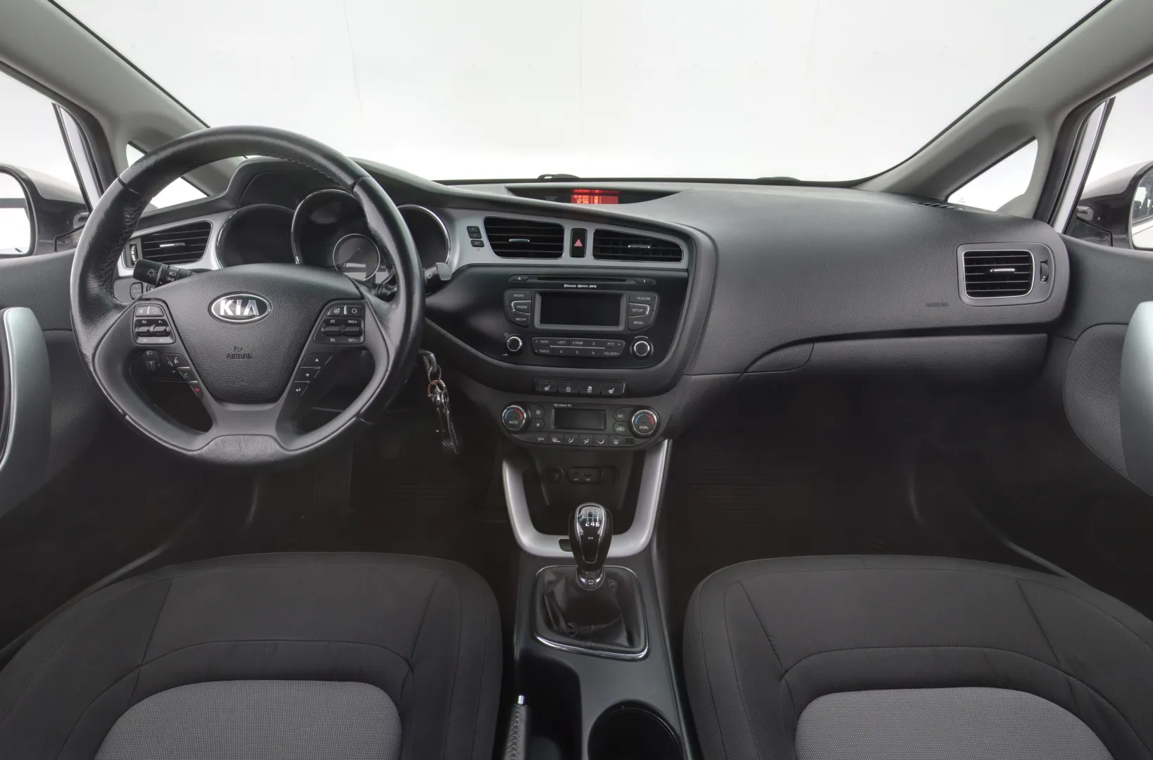 KIA pro_cee'd TZC-437 carousel image