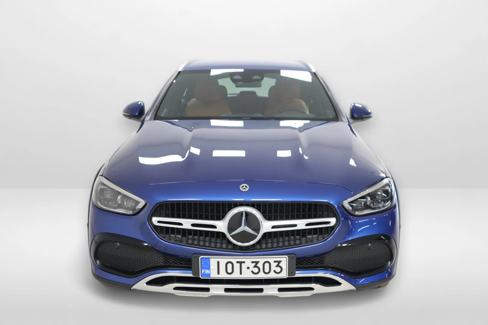 MERCEDES-BENZ C IOT-303 carousel image