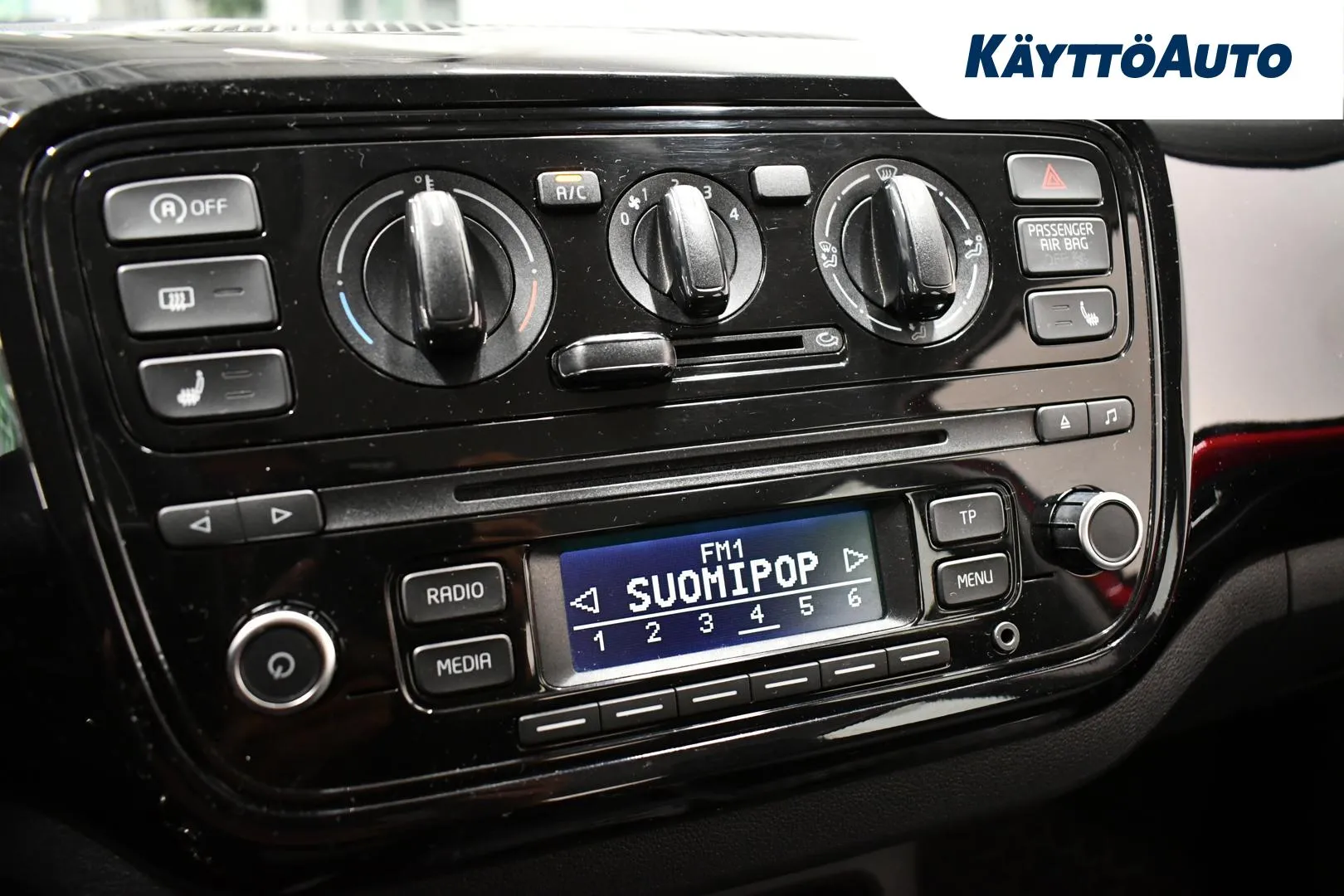 VOLKSWAGEN up! BTH-625 carousel image