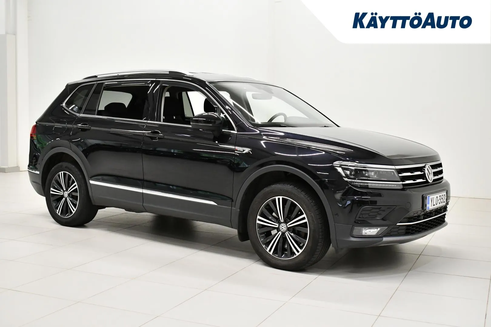 VOLKSWAGEN Tiguan Allspace YLO-352 carousel image
