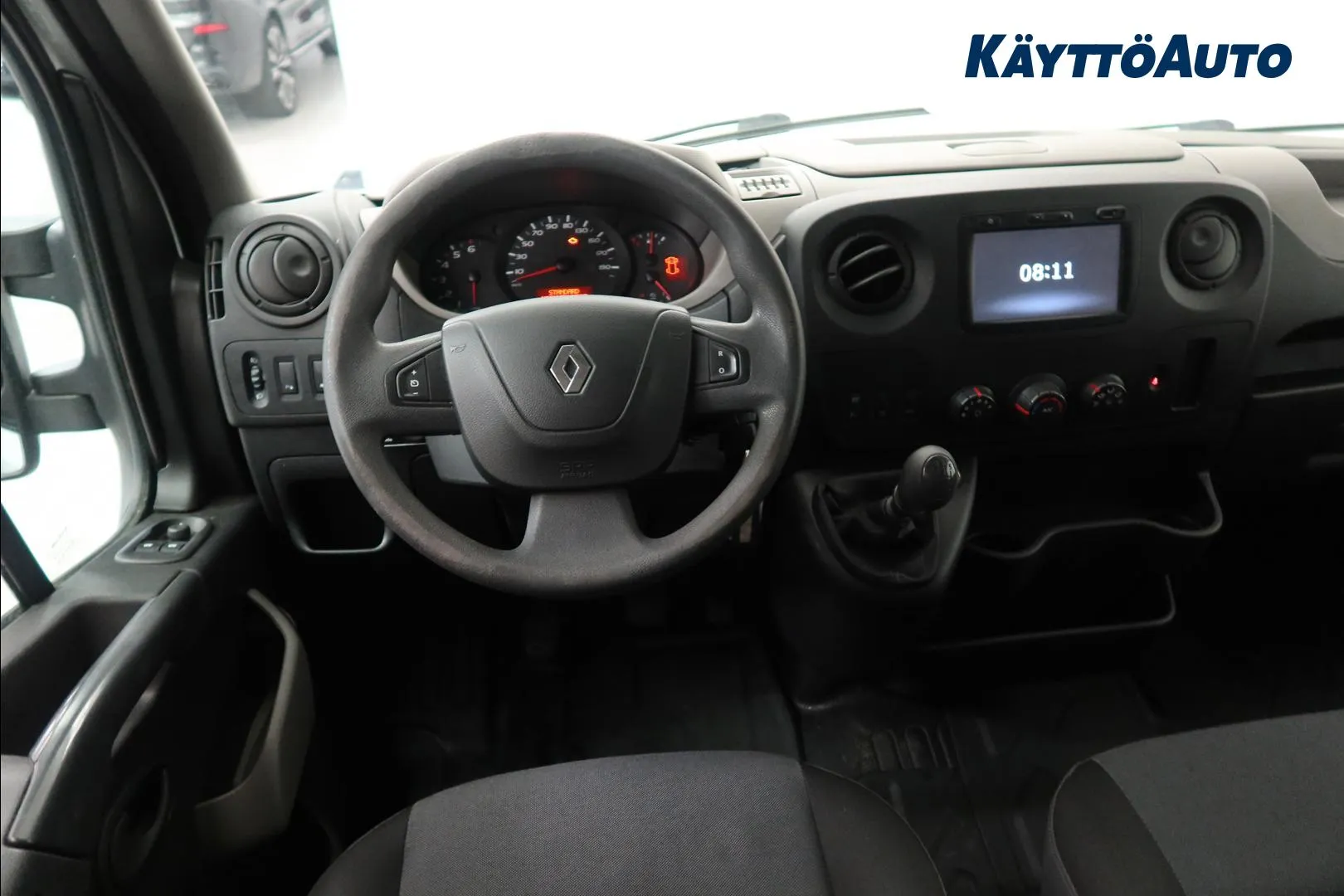 RENAULT Master CLA-373 carousel image