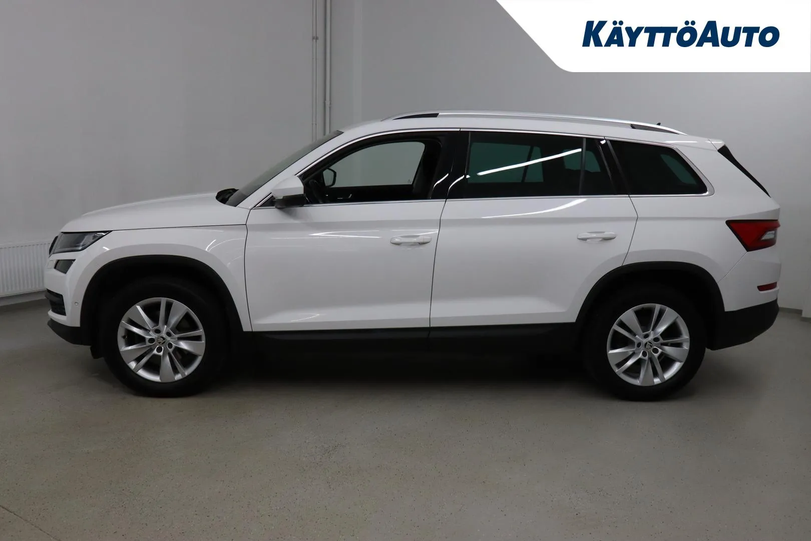 SKODA Kodiaq XPJ-120 carousel image