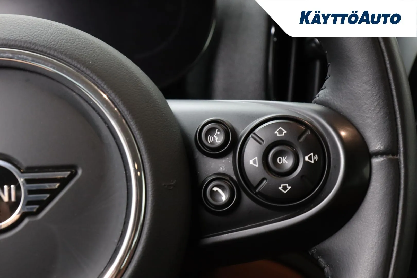 MINI Countryman RUL-264 carousel image