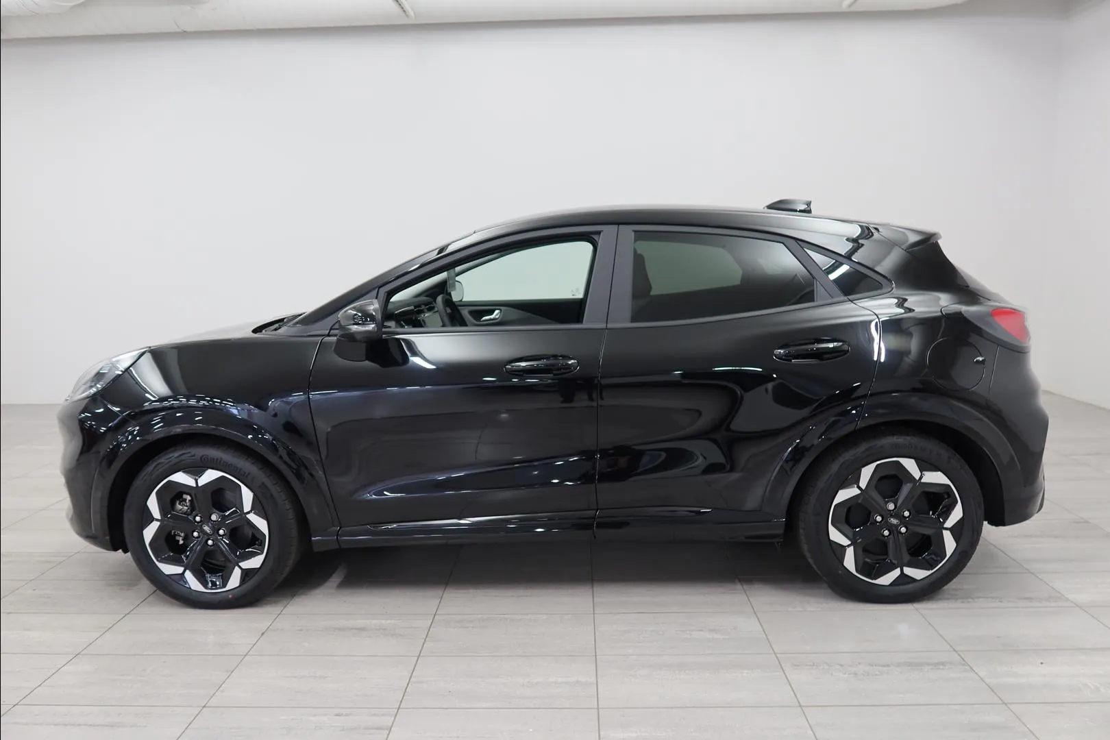 Ford Puma Gen-E ZPS-550 carousel image