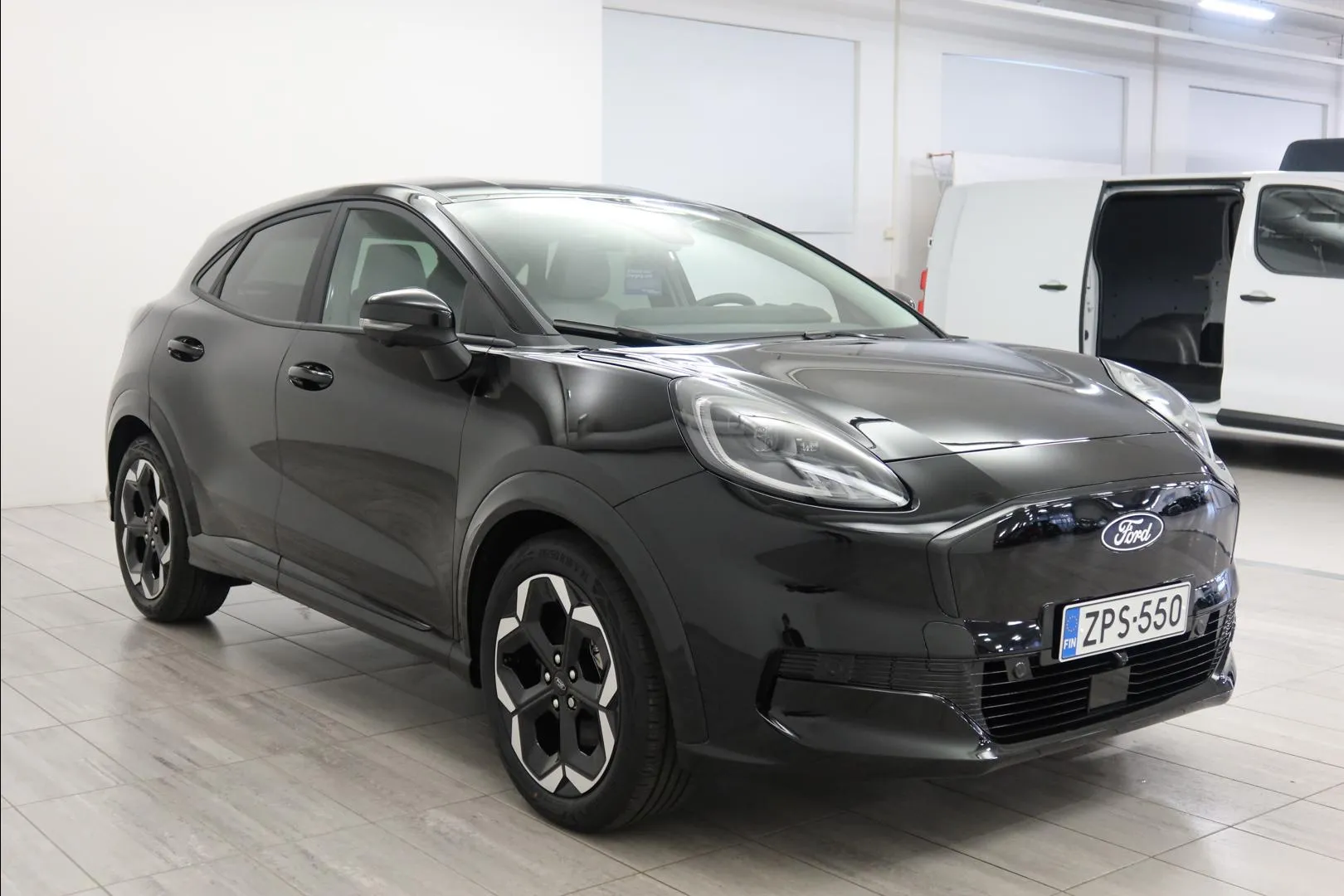 Ford Puma Gen-E ZPS-550 carousel image