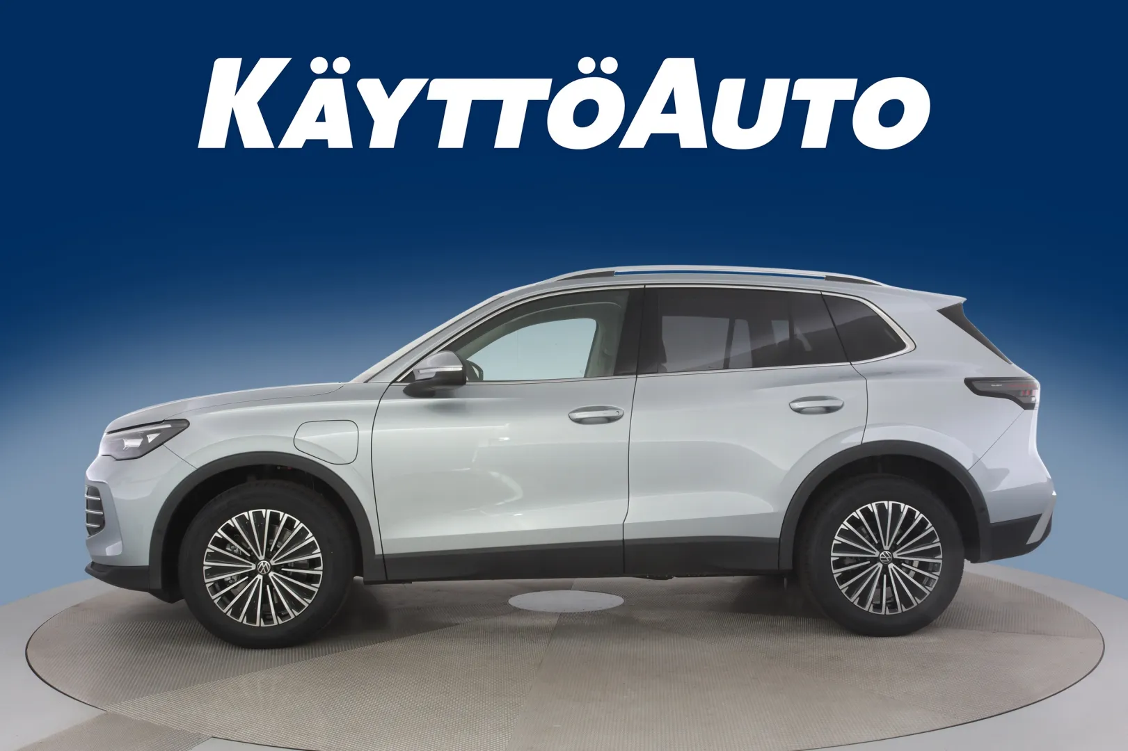 Volkswagen Tiguan CSO-313 carousel image