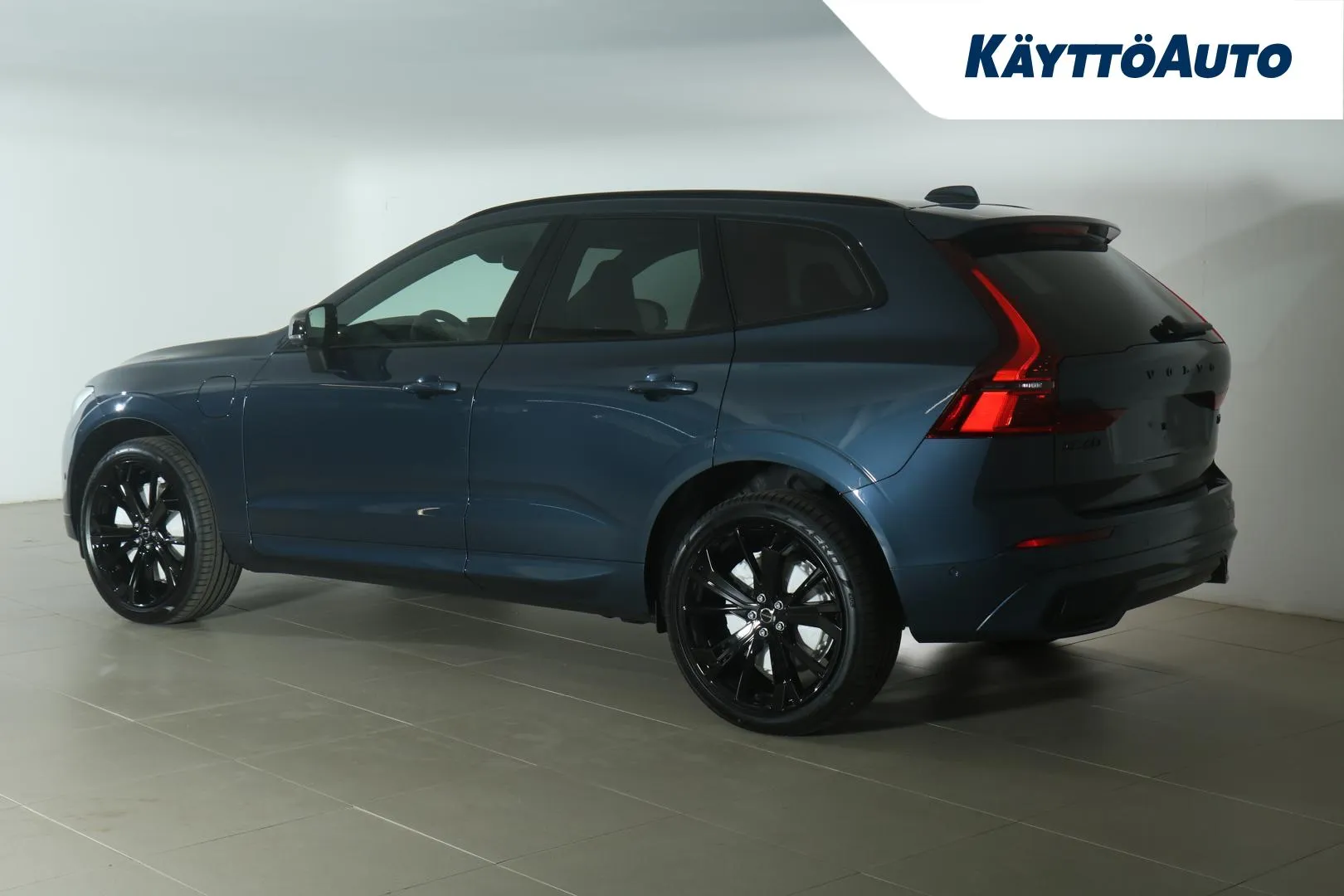 Volvo XC60 GRL-970 carousel image