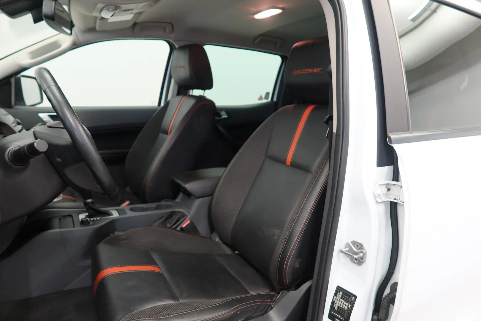 FORD Ranger XNM-955 carousel image