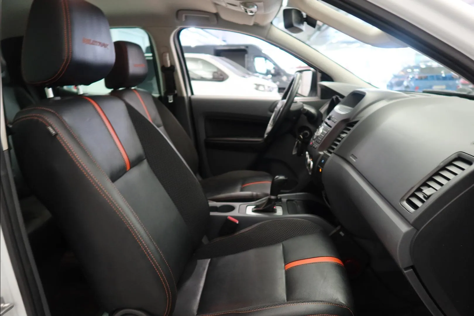 FORD Ranger XNM-955 carousel image