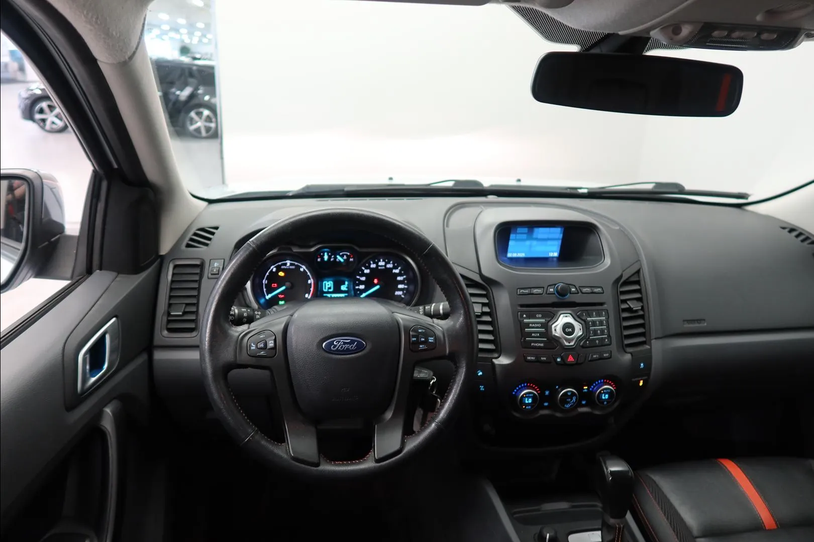 FORD Ranger XNM-955 carousel image