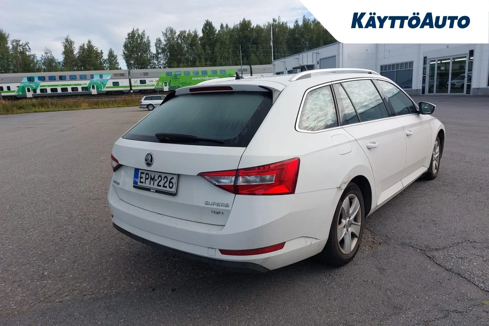 SKODA Superb EPM-226 carousel image