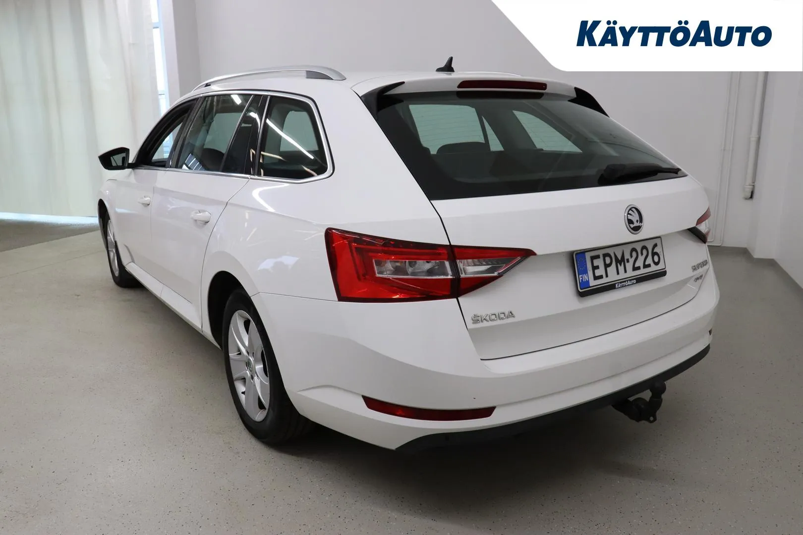 SKODA Superb EPM-226 carousel image
