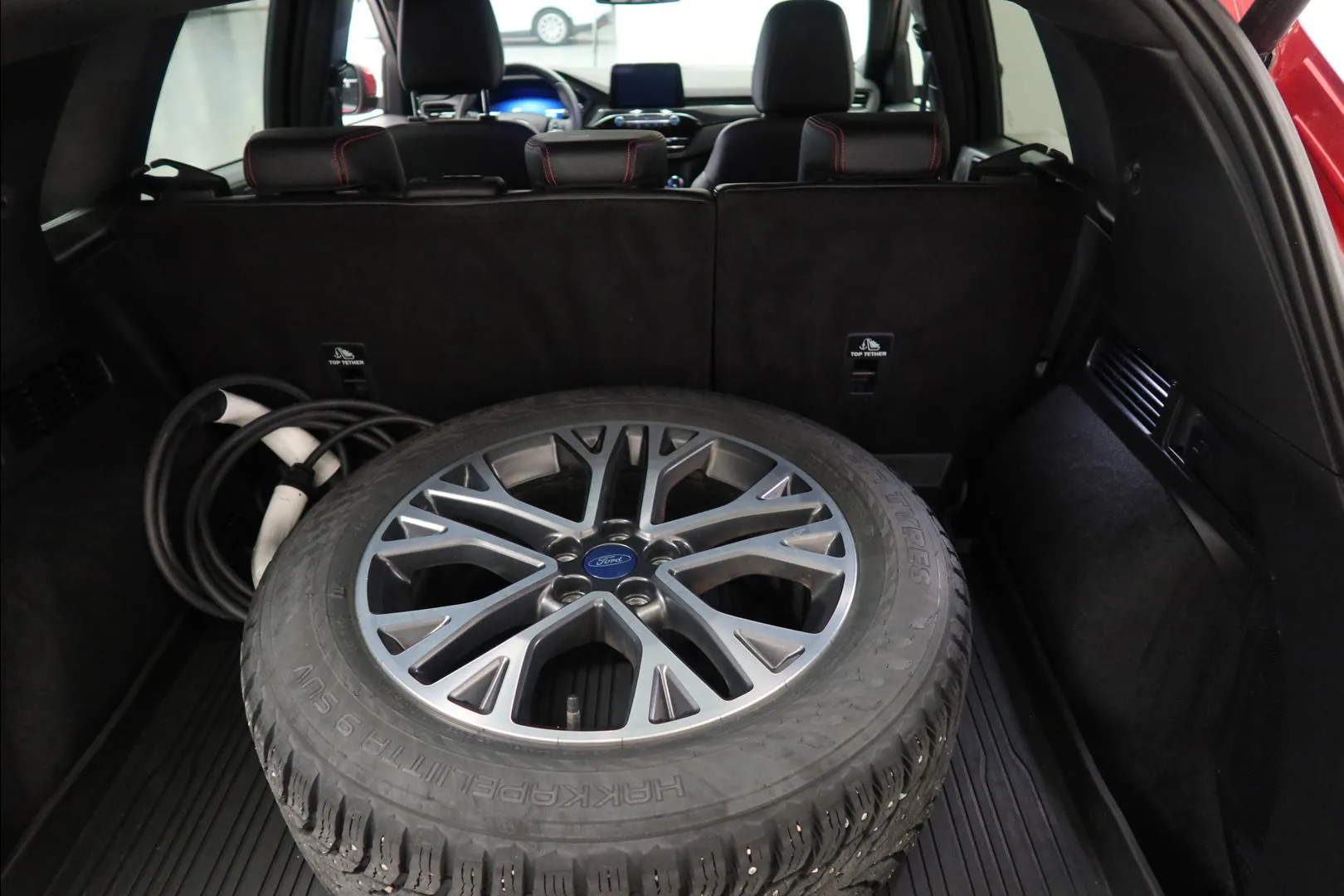FORD Kuga SYU-267 carousel image