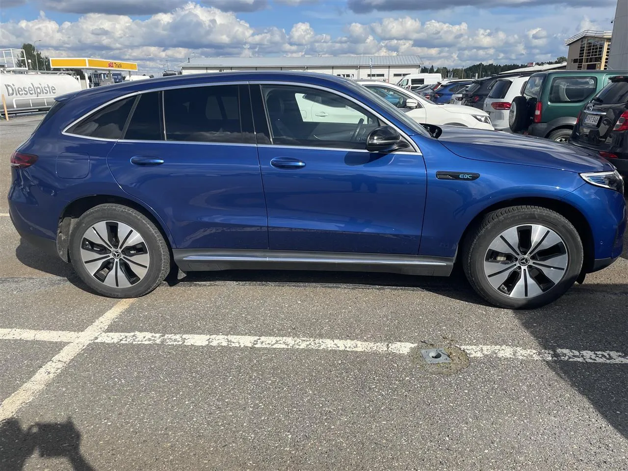 MERCEDES-BENZ EQC RVK-777 carousel image