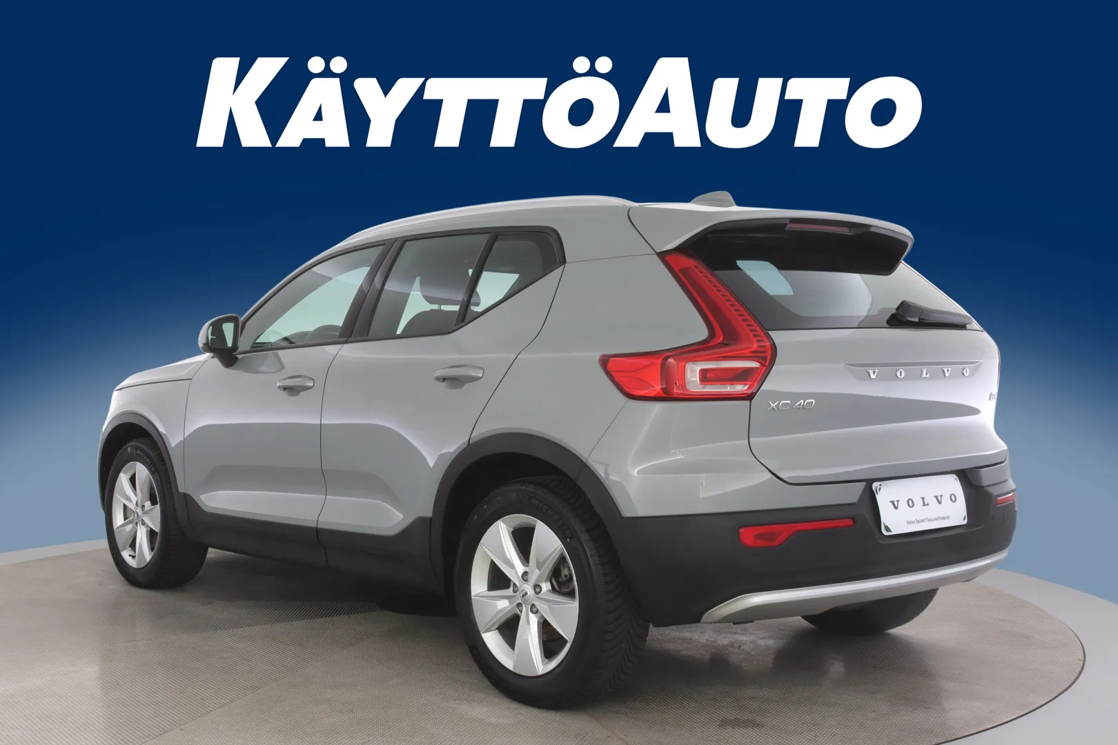 VOLVO XC40 CRU-379 carousel image