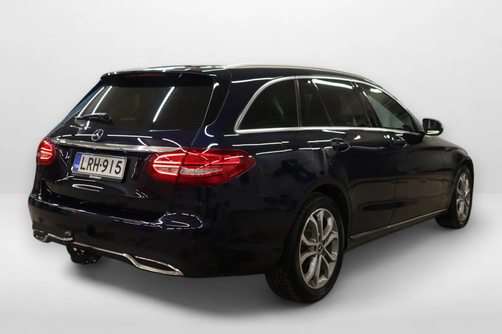 Mercedes-Benz C LRH-915 carousel image