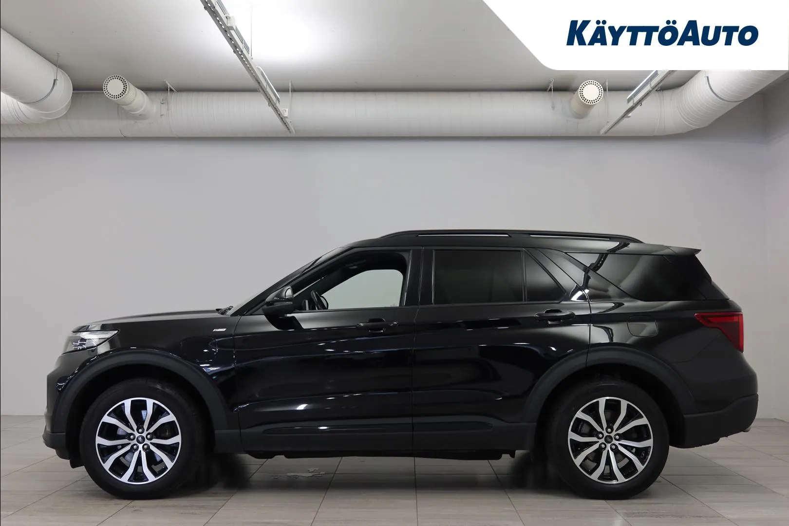 Ford Explorer IPK-902 carousel image