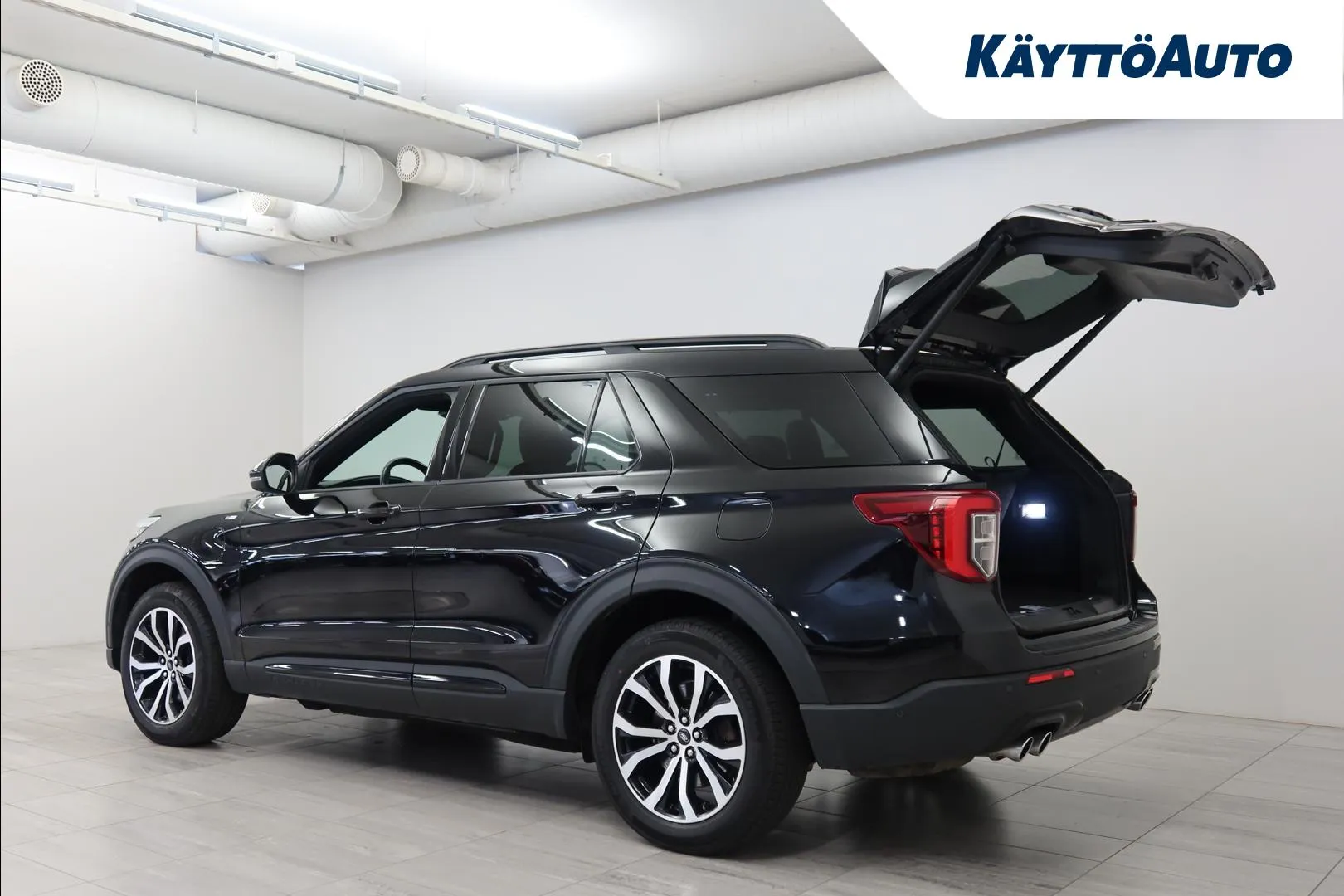 Ford Explorer IPK-902 carousel image