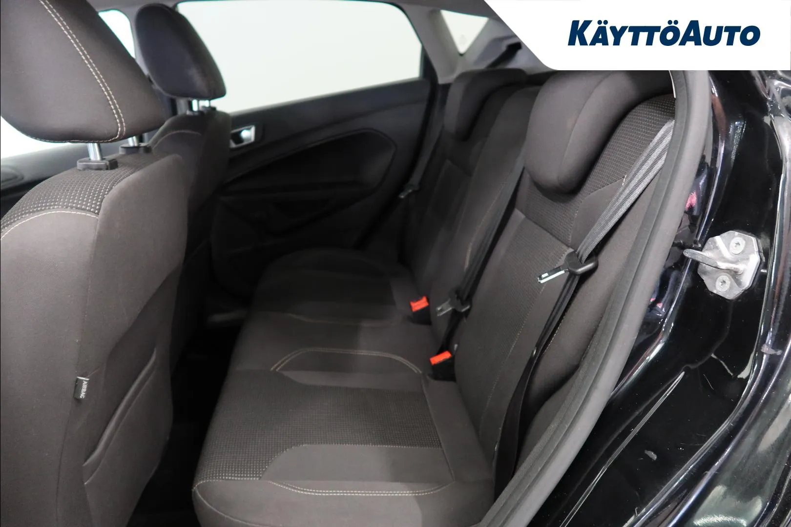 FORD Fiesta CKJ-454 carousel image
