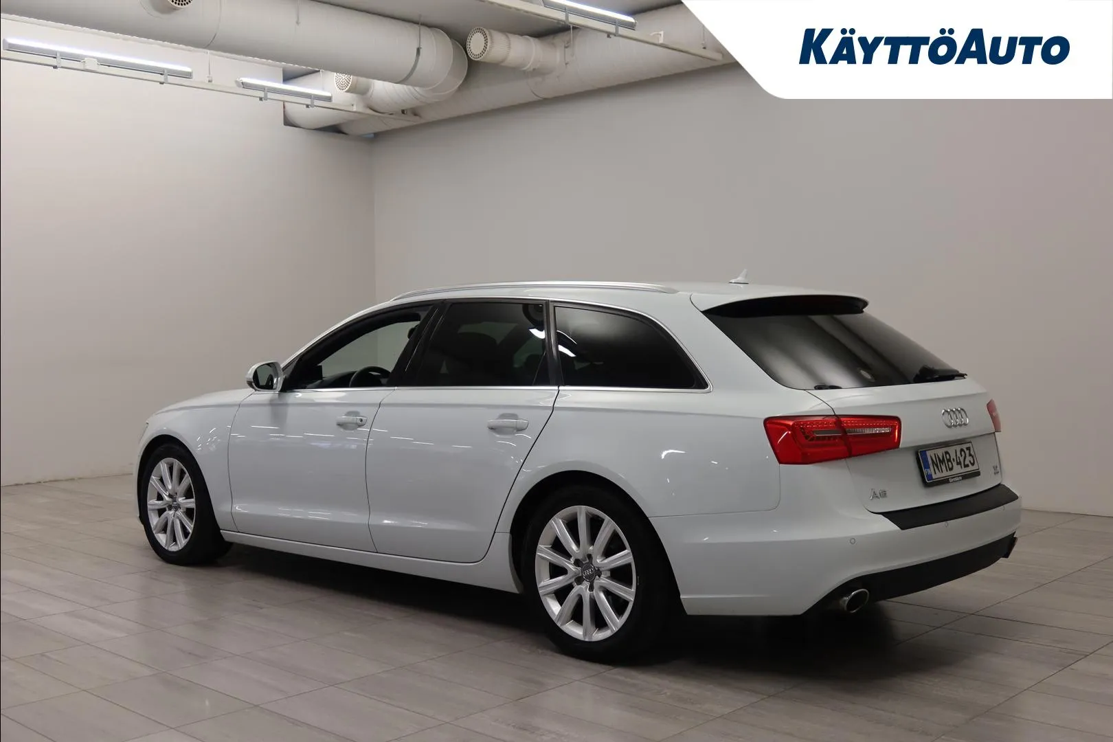 Audi A6 NMB-423 carousel image