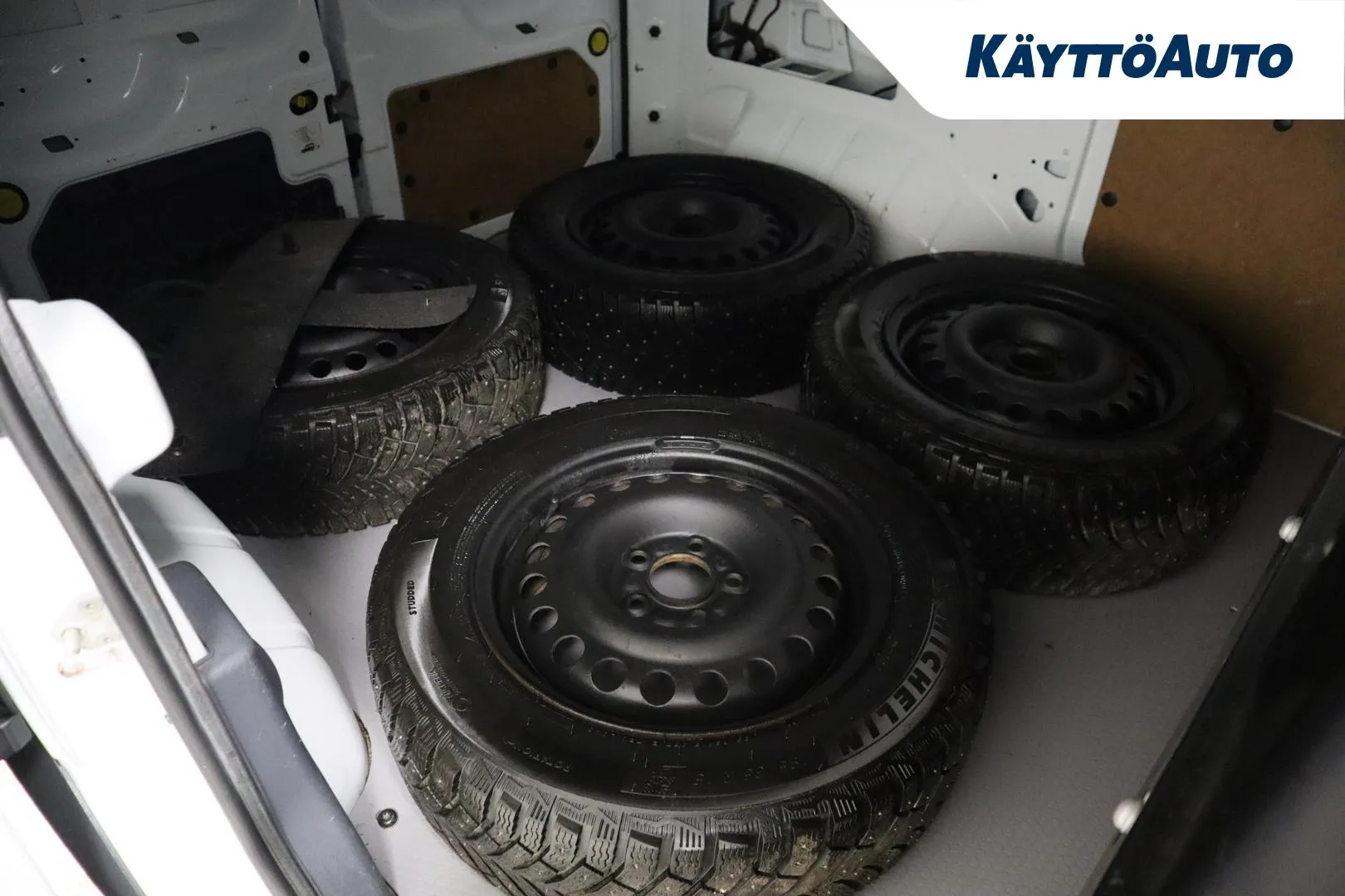 FORD Transit Connect OTJ-828 carousel image