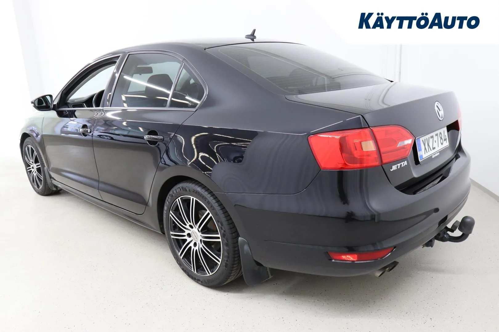 VOLKSWAGEN Jetta XKZ-784 carousel image